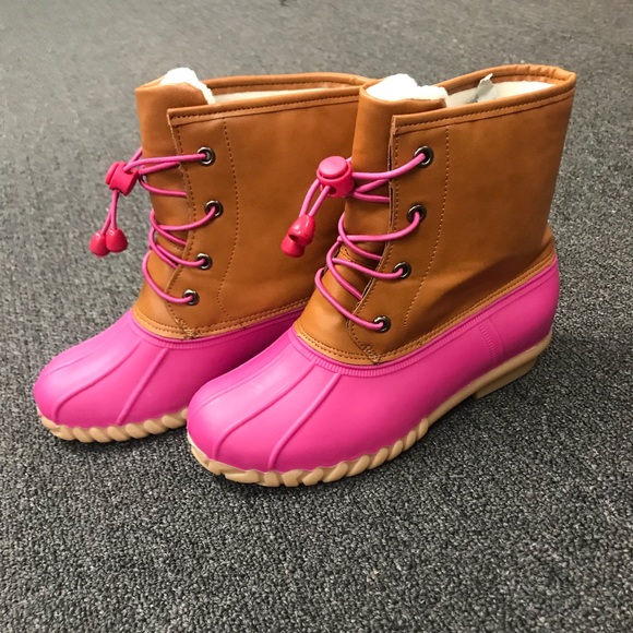 Boutique Other - NEW ARRIVALS BEST SELLER GIRLS DUCK BOOTS